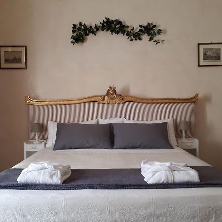 Bed and Breakfast Dépendance Royale à Caserte Extérieur photo